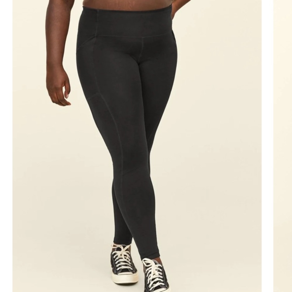 Girlfriend collective compressive pocket legging